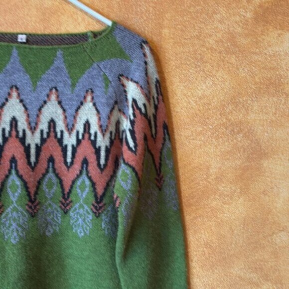 Argyle Chevron Sweater (S) Apple Green Patterned Boat Neck Knit Sweater - Picture 3 of 6